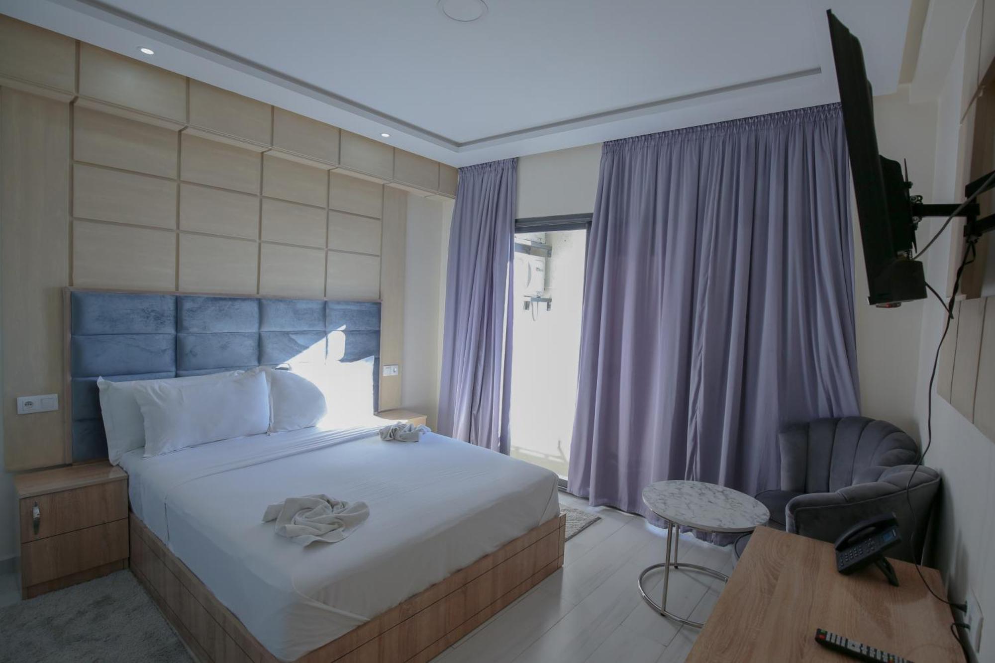 Fekri Hotel แมกเนส ภายนอก รูปภาพ