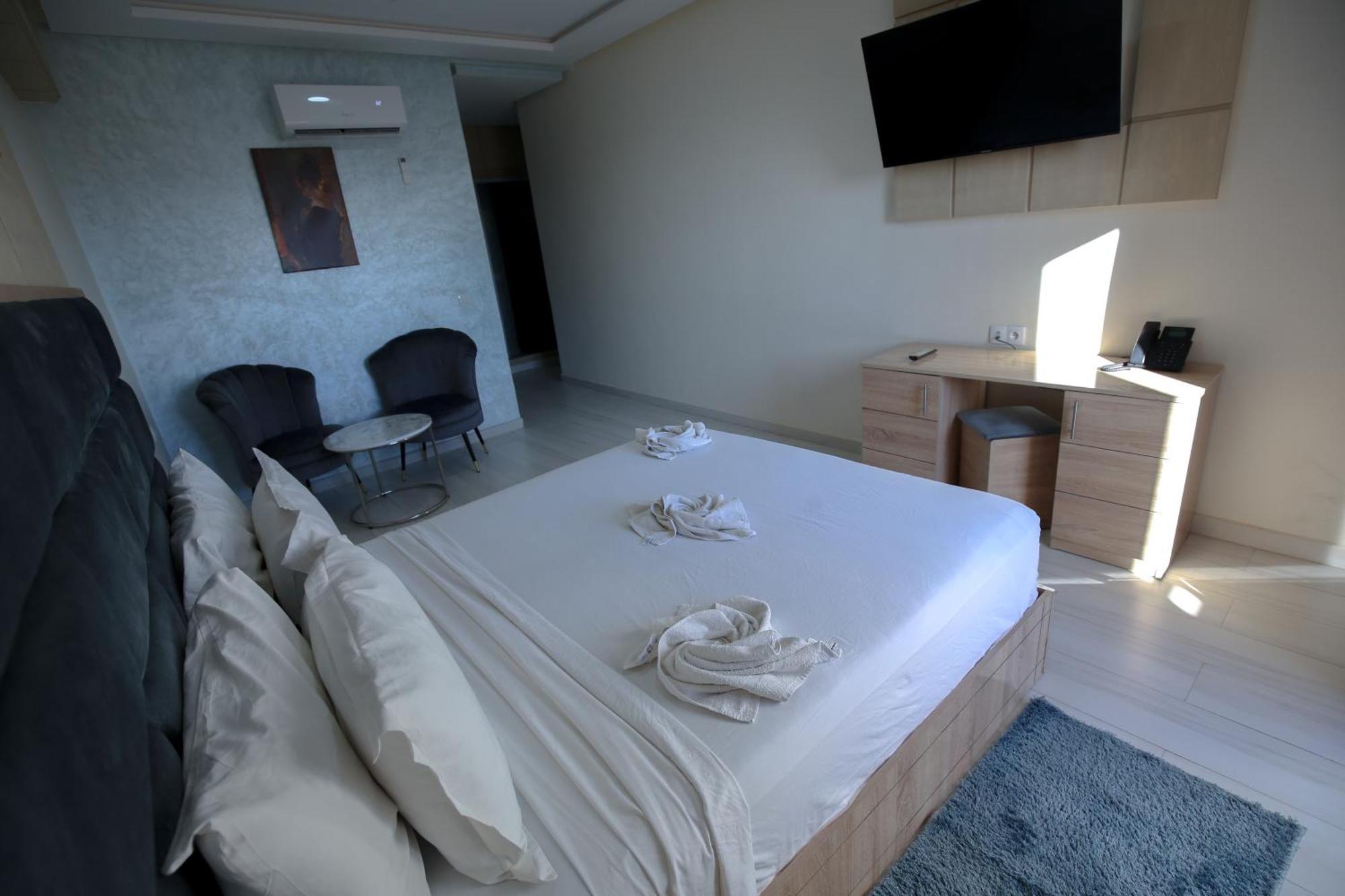 Fekri Hotel แมกเนส ภายนอก รูปภาพ